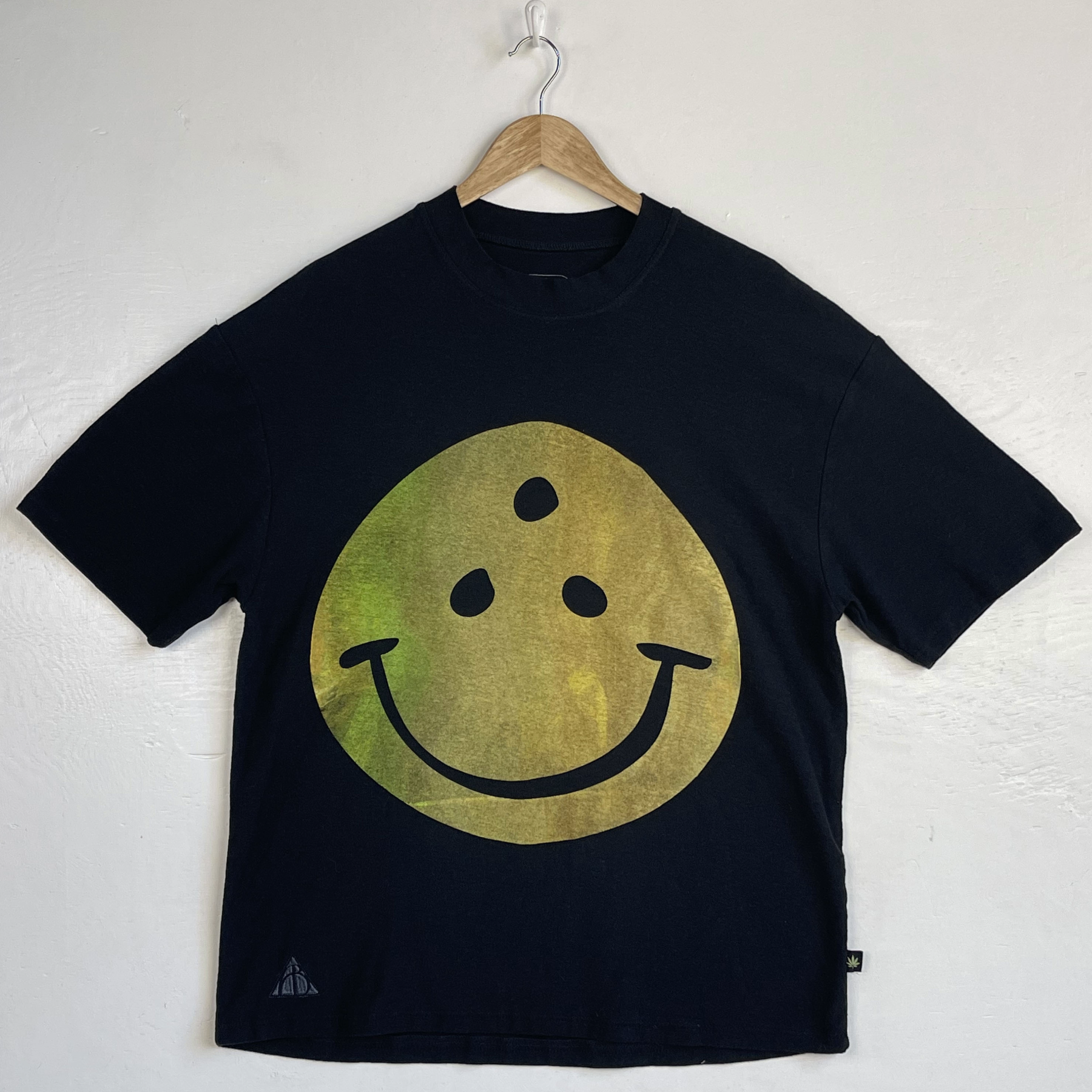 Therefore Happy Tee – Black with Split Print (Large)